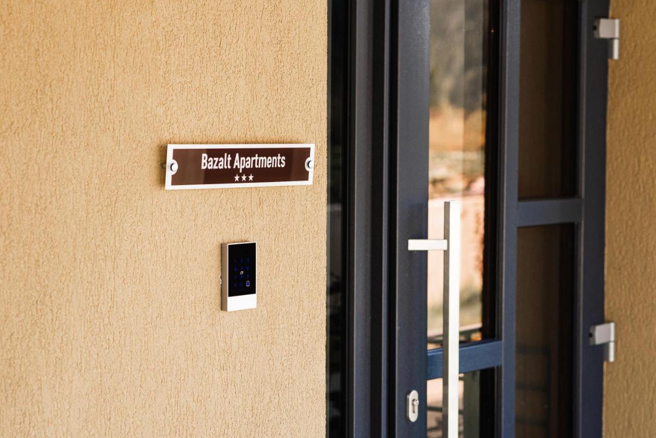 Aparthotel Bazalt
